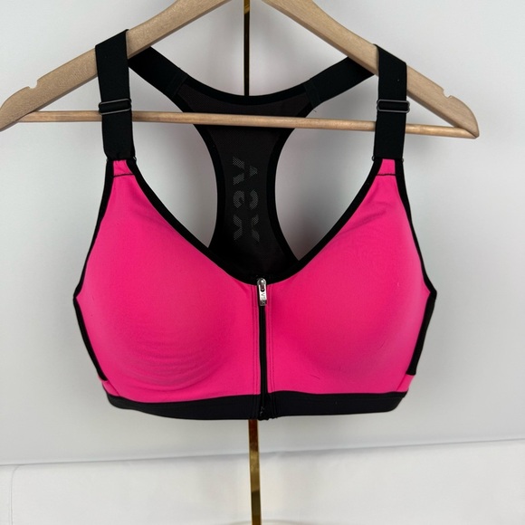 Victoria’s Secret Bra Bundle – Set of 3 (Size 38C) - Picture 11 of 15